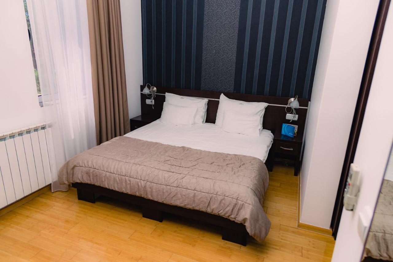 Hotel Novak Зворник Екстериор снимка