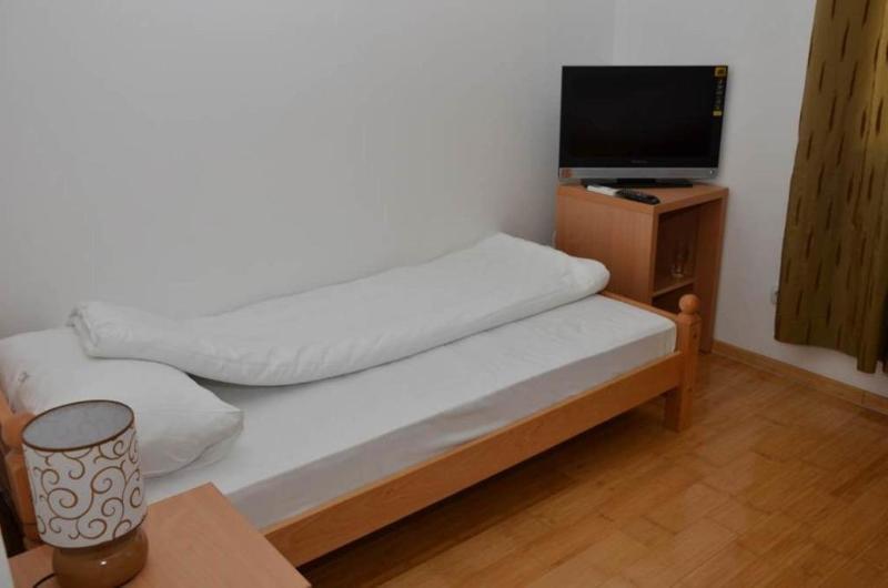 Hotel Novak Зворник Екстериор снимка